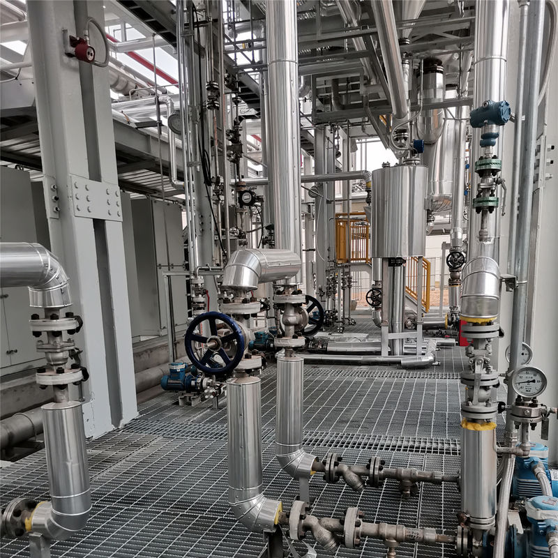 2004 Sistema di recupero solventi istituito per la raffinazione della cera Fischer-Tropsch e la distillazione secondaria